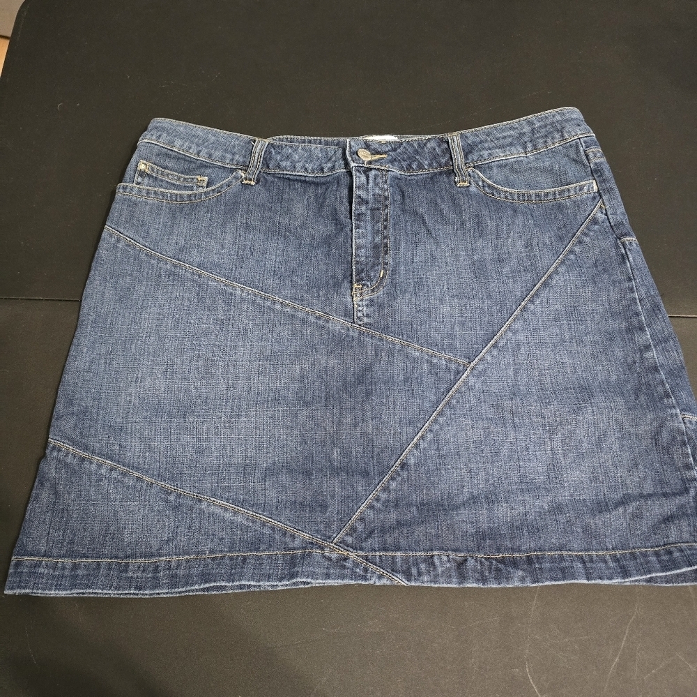 White House Black Market Denim Blue Women's Skirt Size 16